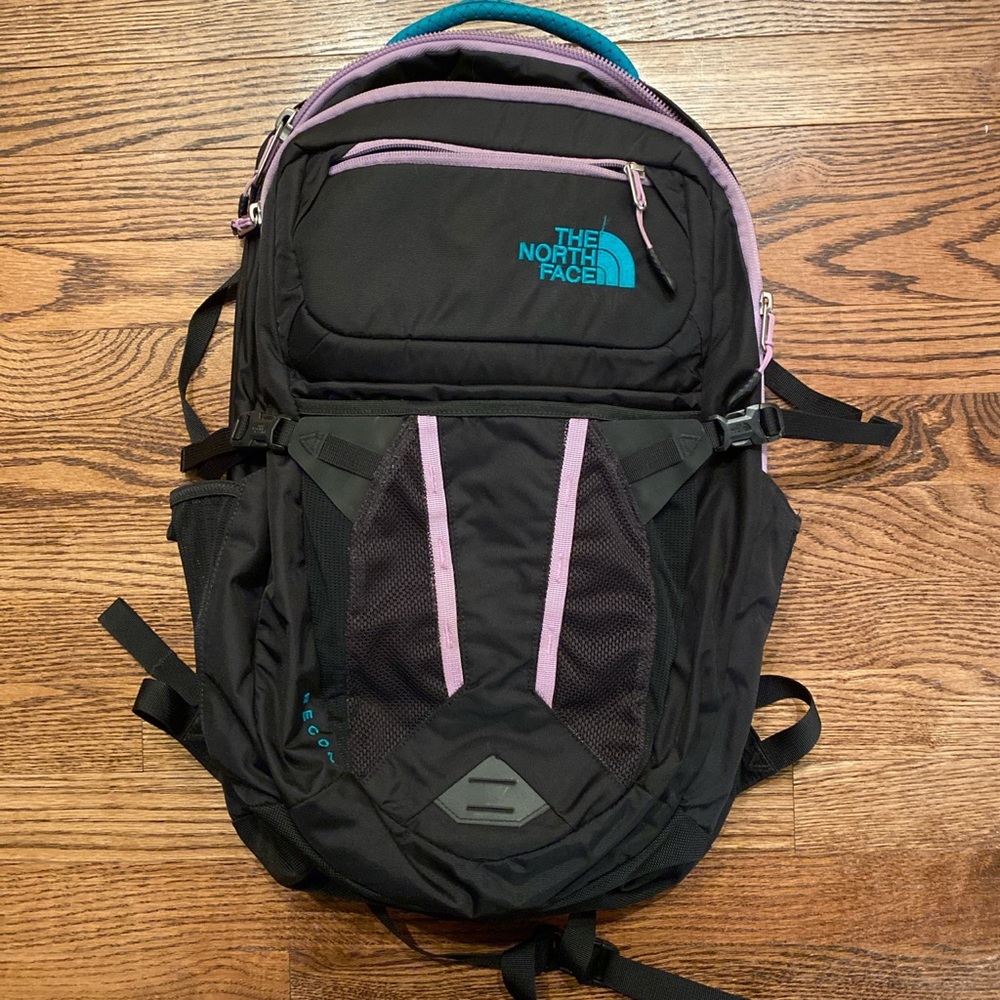 perfect condition north face backpack